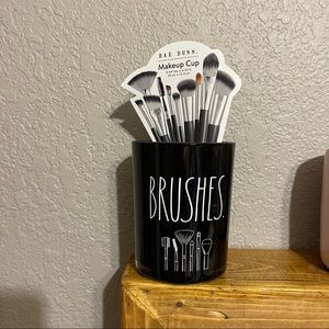 New Rae Dunn makeup cup